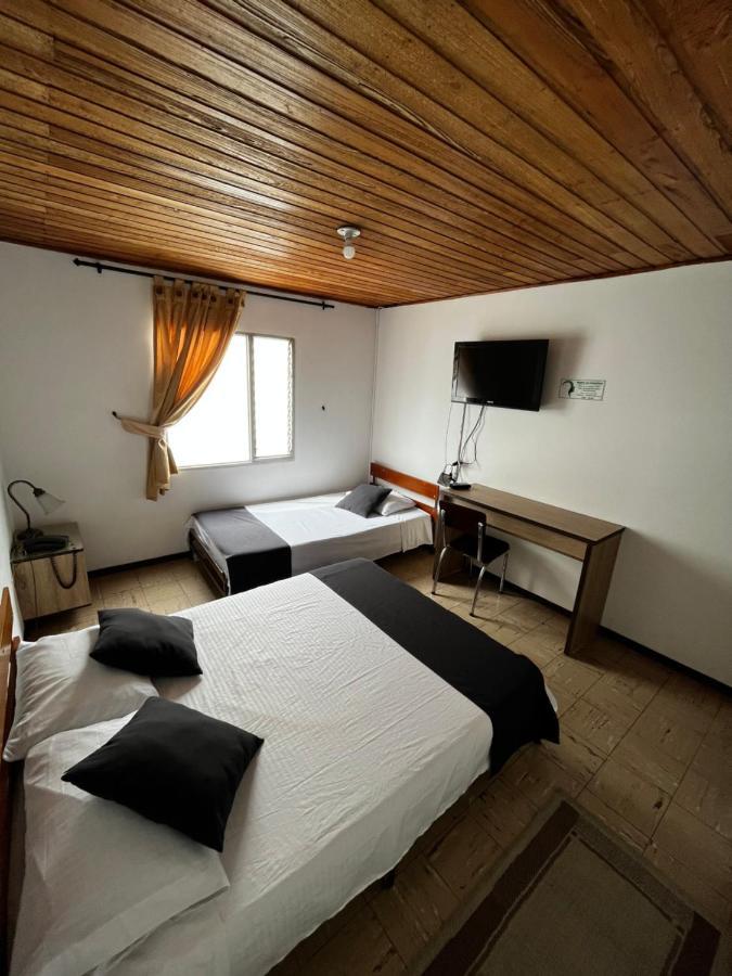 Hotel Alpino Armenia Eksteriør billede