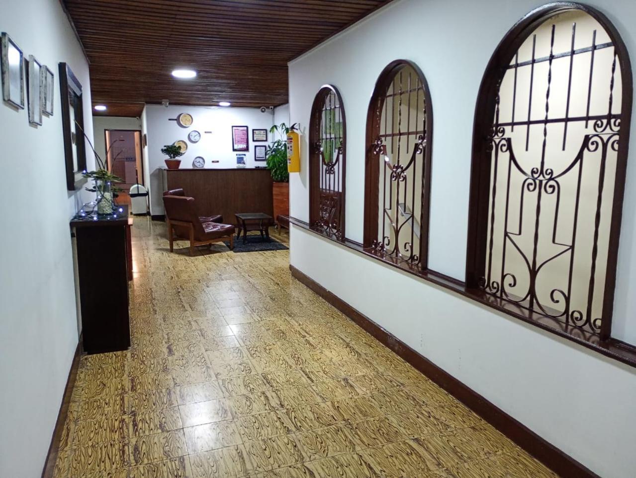 Hotel Alpino Armenia Eksteriør billede