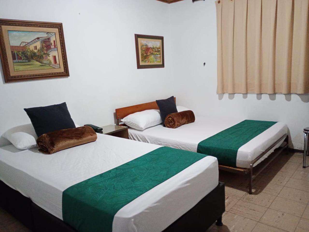Hotel Alpino Armenia Eksteriør billede
