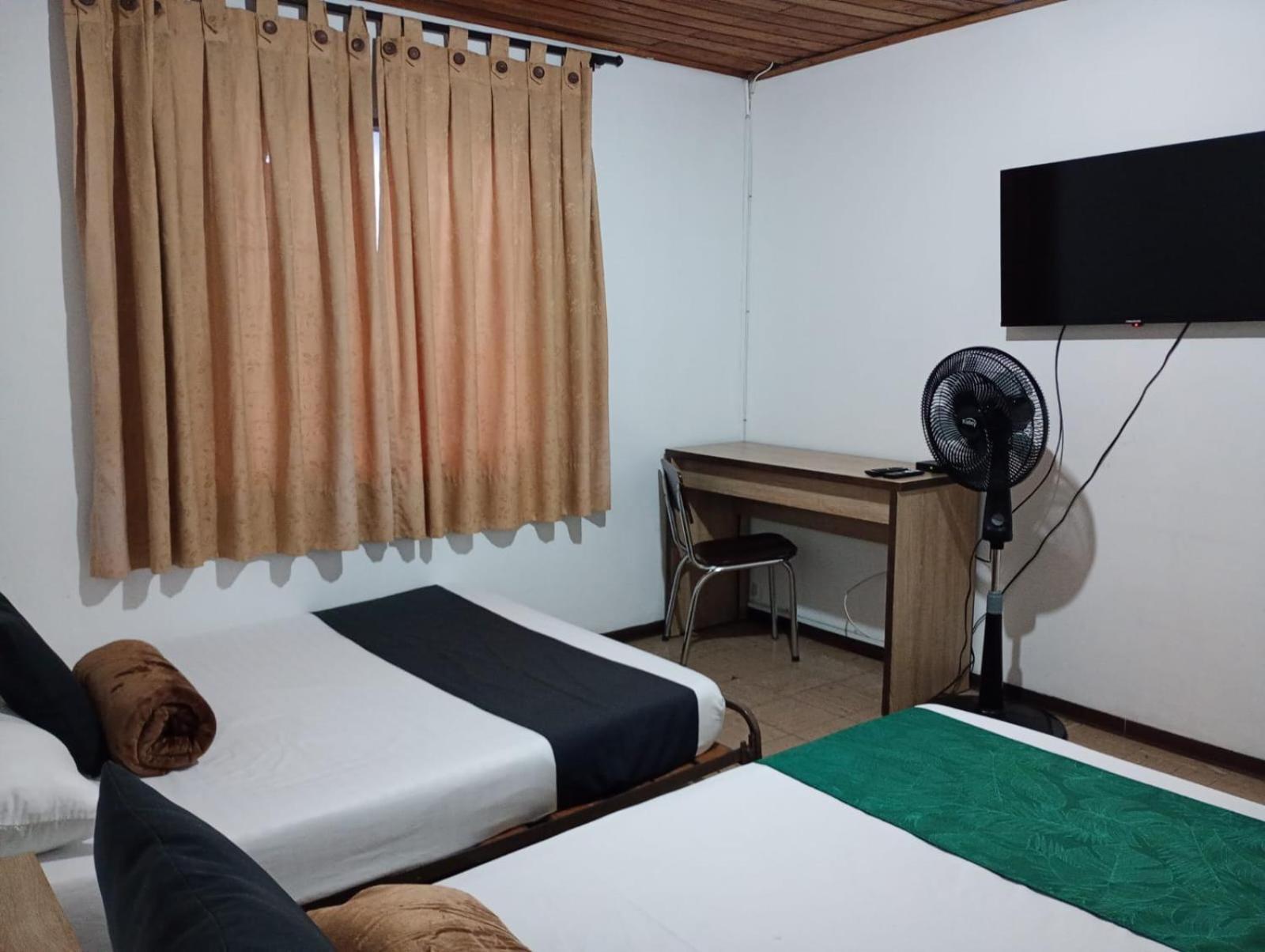 Hotel Alpino Armenia Eksteriør billede