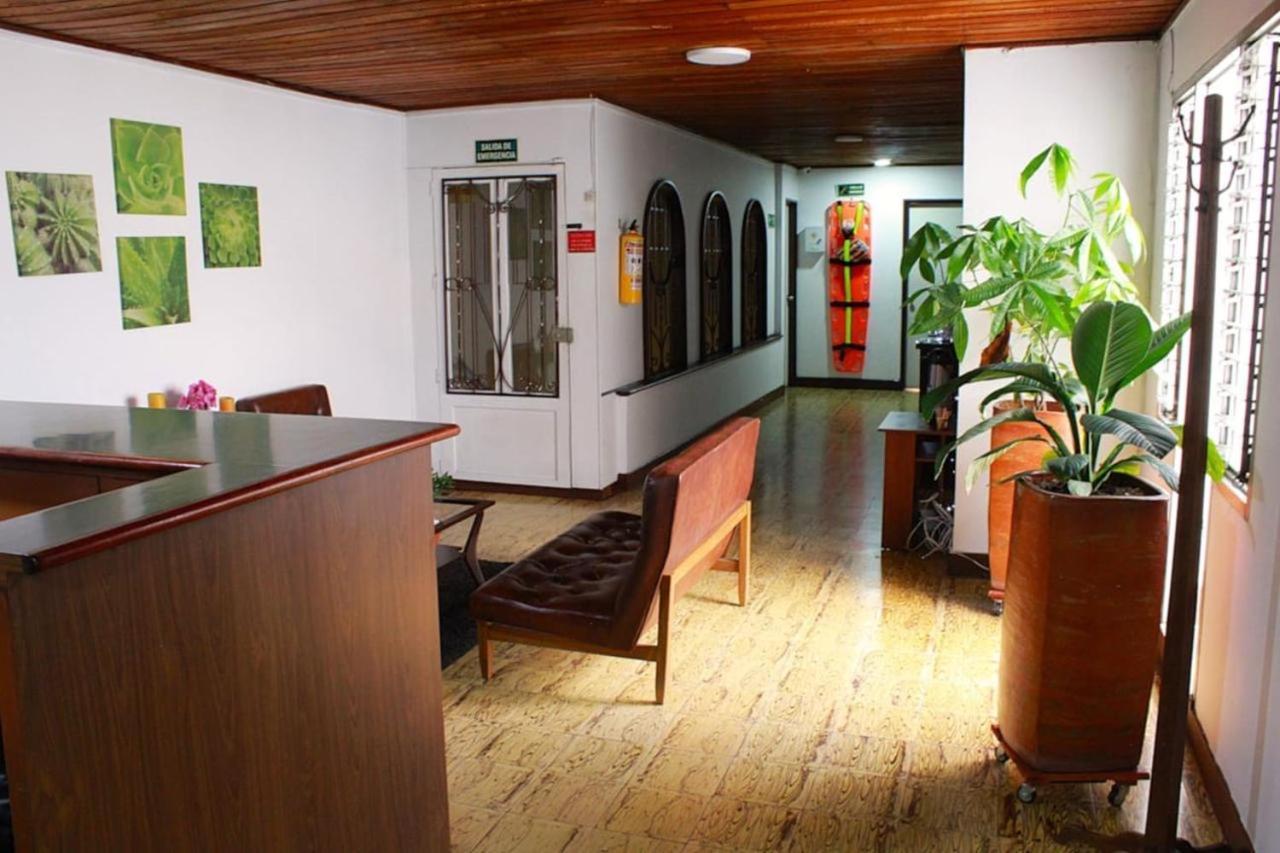 Hotel Alpino Armenia Eksteriør billede